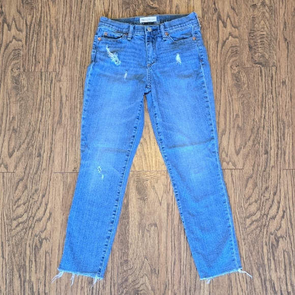 Gap 1969 True Skinny Jeans VGUC - Women's Size 25 - Picture 3 of 13